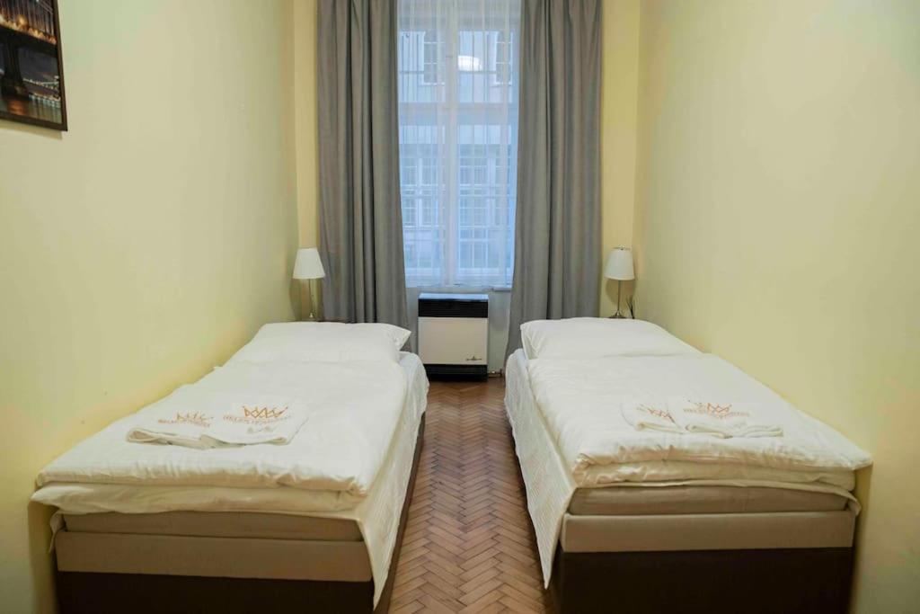Cozy Flat By Wenceslas Square! ปราก ภายนอก รูปภาพ